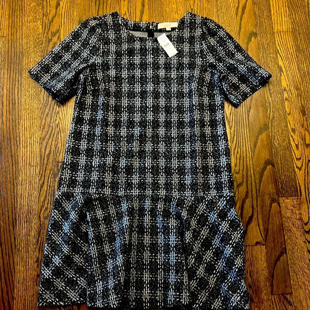 LOFT short sleeve tweed style knee length dress